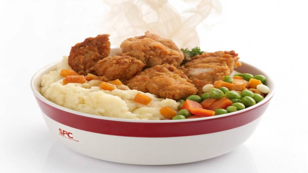 Hearty homemade KFC bowl recipe with mashed potatoes, crispy chicken, and brown gravy